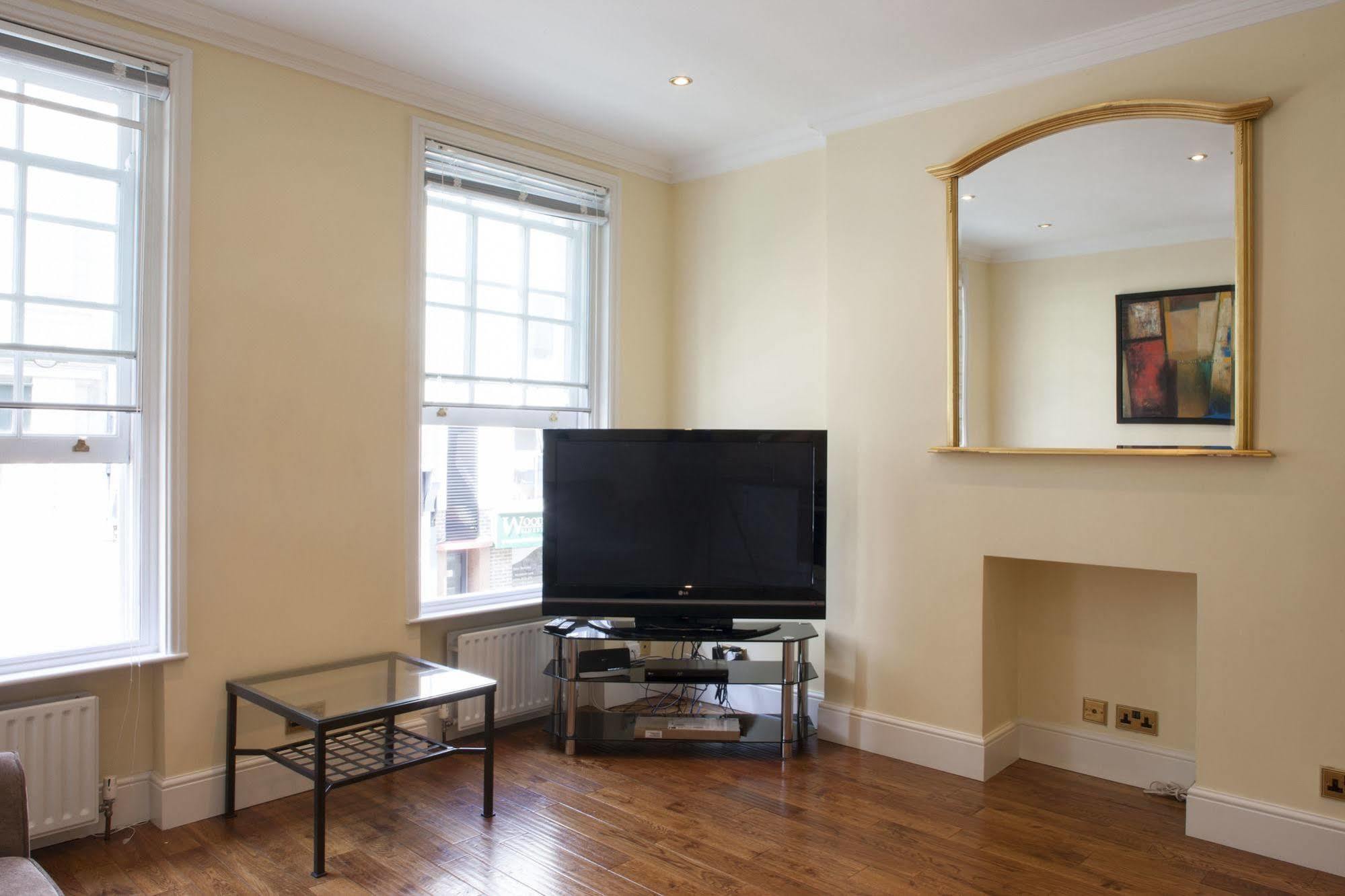 Piccadilly Circus Apartments London Exteriör bild