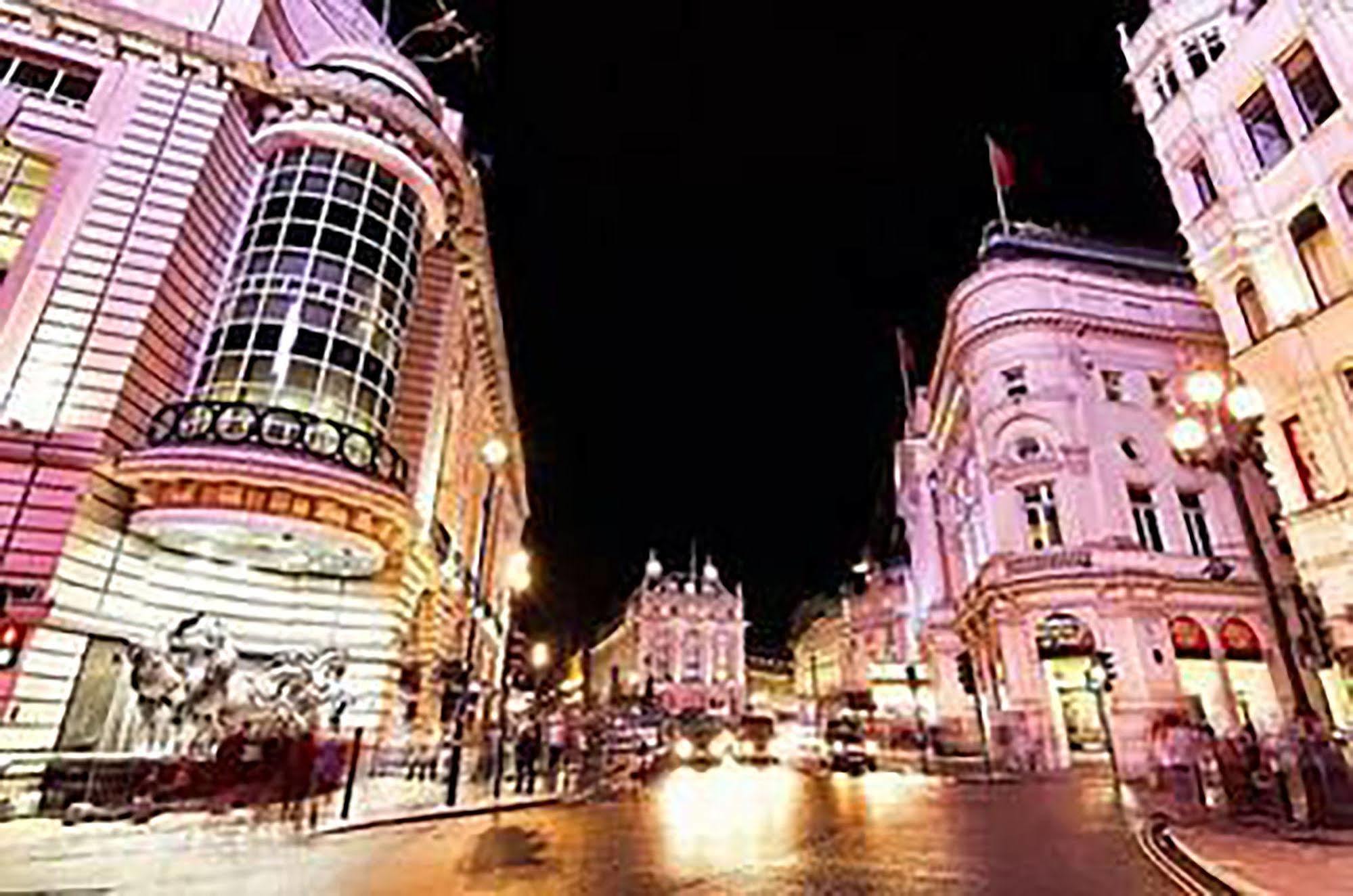 Piccadilly Circus Apartments London Exteriör bild